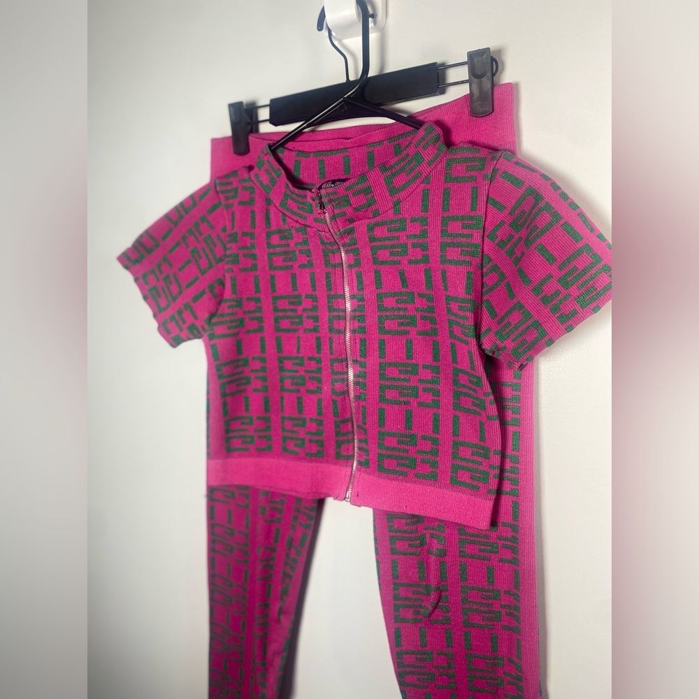 AQ Sport Chic Women's Pink and Gray Leggings Set - Picture 3 of 5